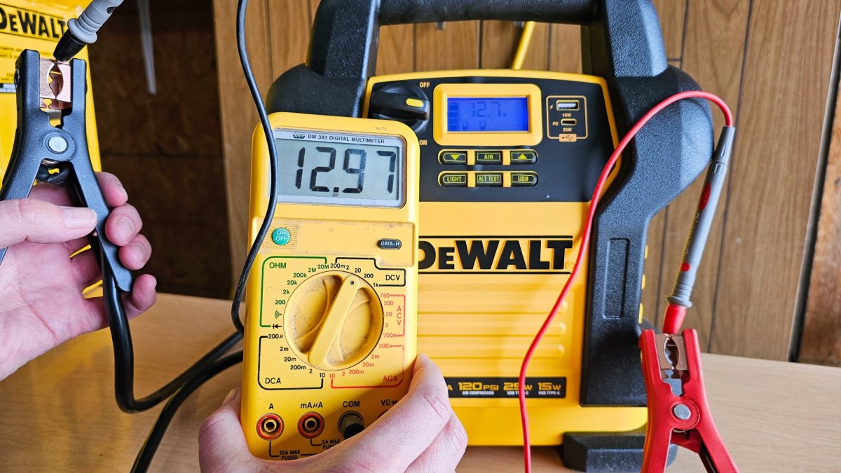 Testing voltage on DeWalt with multi