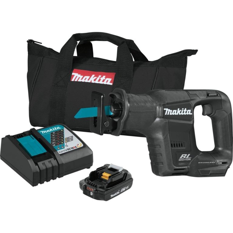 Makita 18V LXT Sub-Compact Cordless Recipro Saw Kit with bag and charger