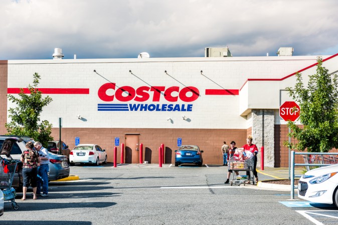 5 Secrets to Know Before Shopping at Costco