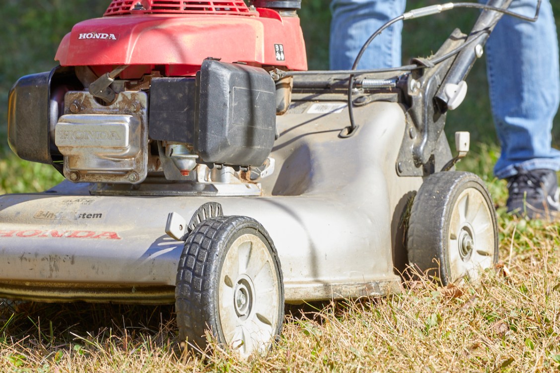 My Lawn Mower Won't Stay Running. What's Wrong With It?