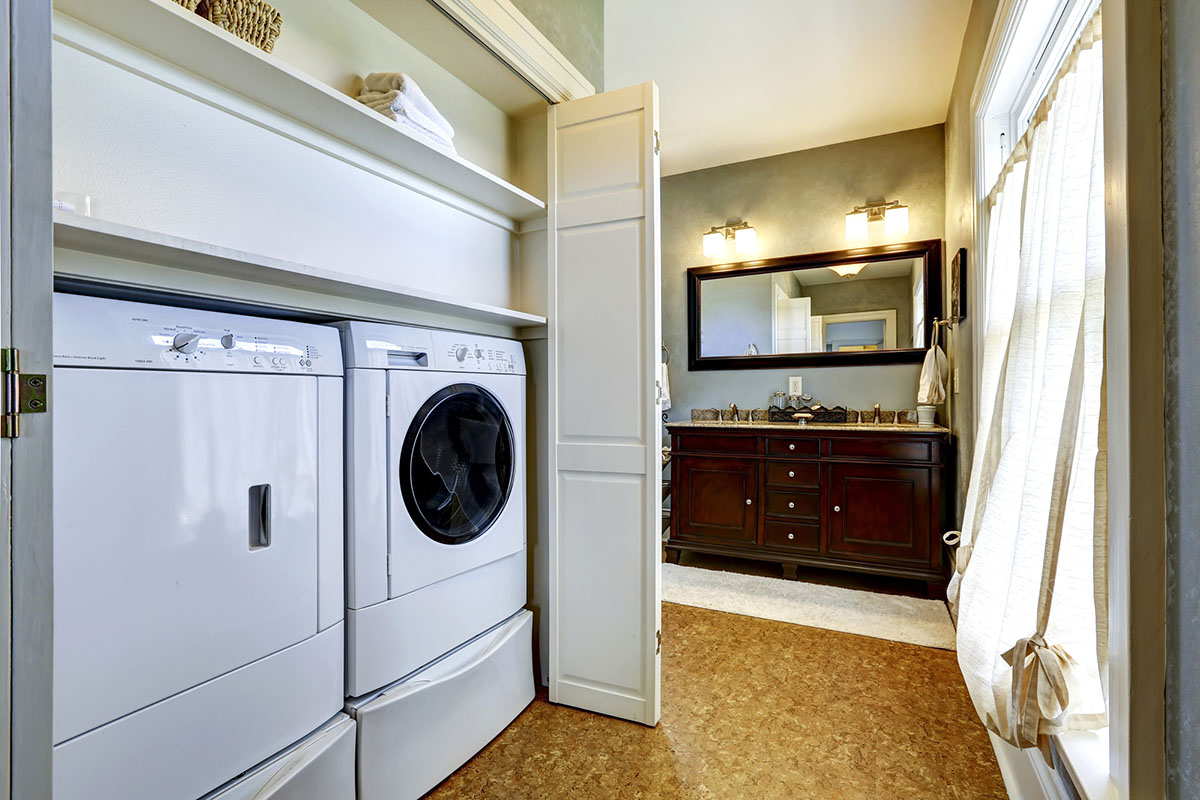 The Best Places to Buy a Washer and Dryer