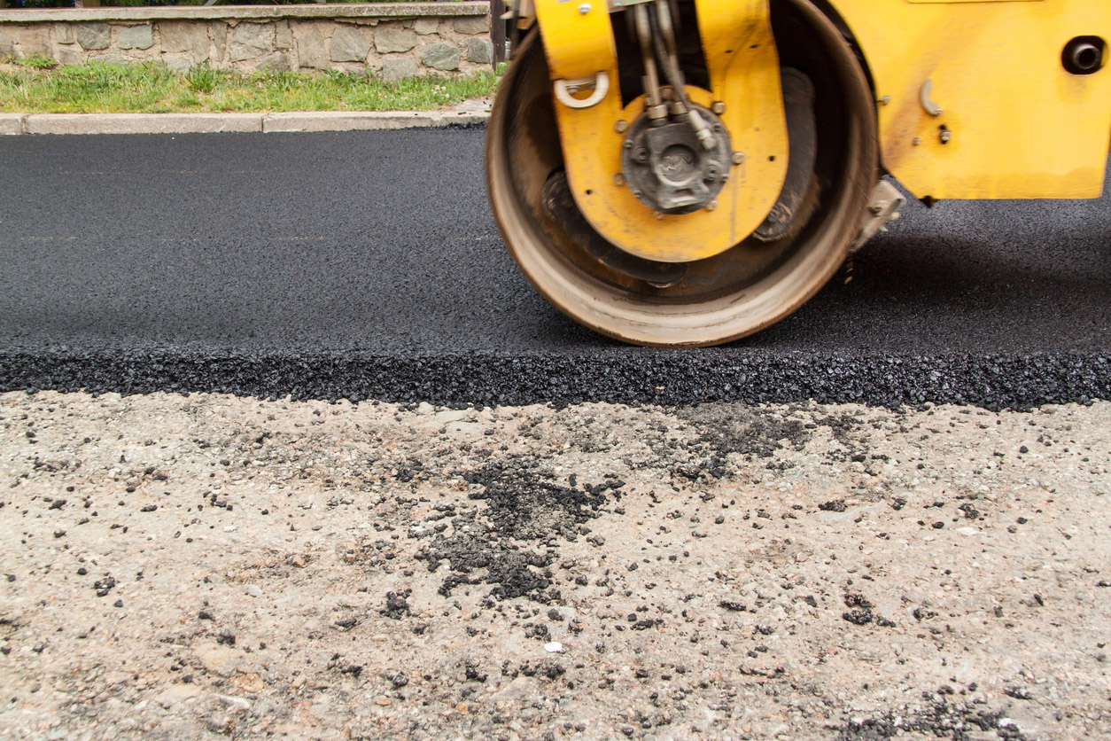 How Much Does it Cost to Pave a Driveway Types of Materials