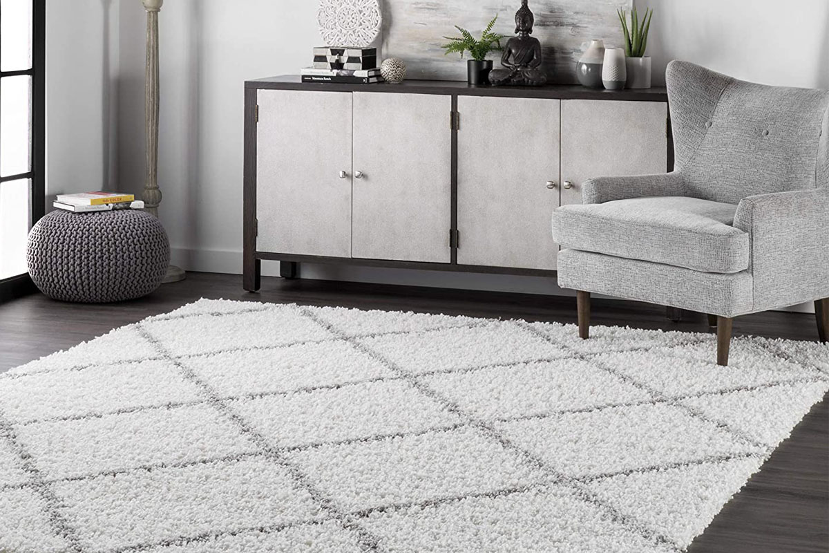 The Best Place to Buy a Rug Option: Amazon