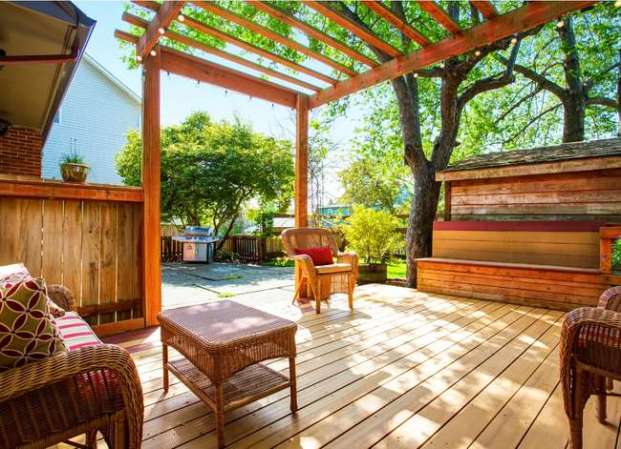 Small Ways to Spruce up Your Deck That Will Make a Big Difference