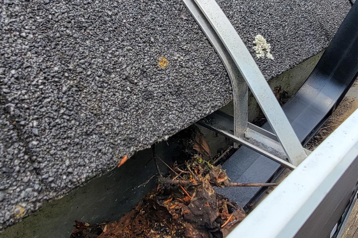 Gutter Cleaning Tool How We Reviewed It