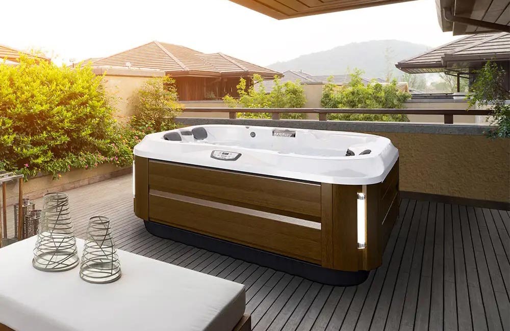 The Best Hot Tub Brands Option: Jacuzzi