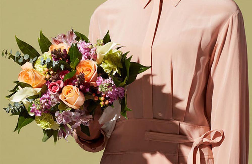 The Best Places to Buy Flowers Option: 1-800-Flowers