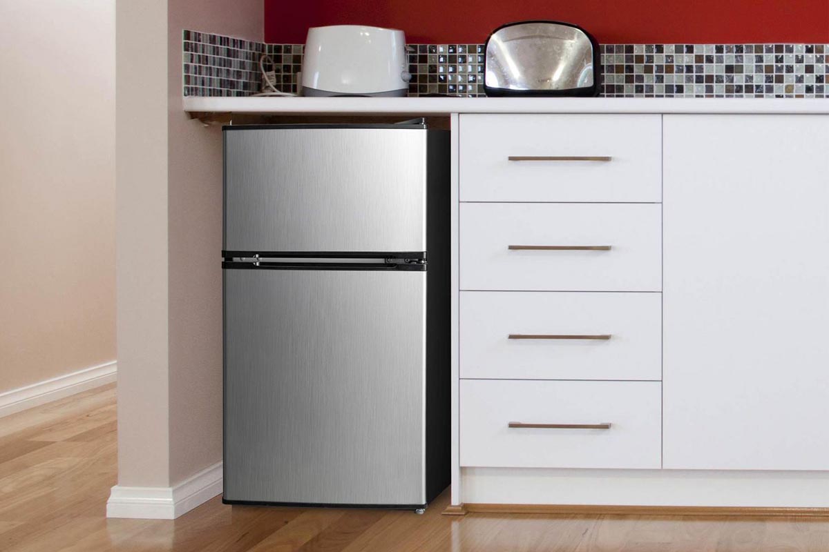 The Best Places to Buy a Refrigerator Option: Walmart
