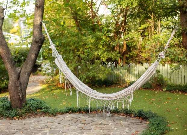 8 Retro Trends to Bring to the Backyard