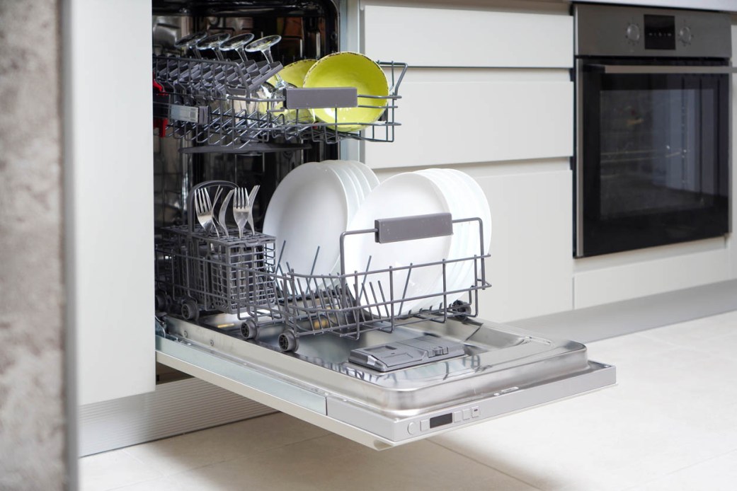 How Much Does Dishwasher Installation Cost? A Budgeting Guide (2023