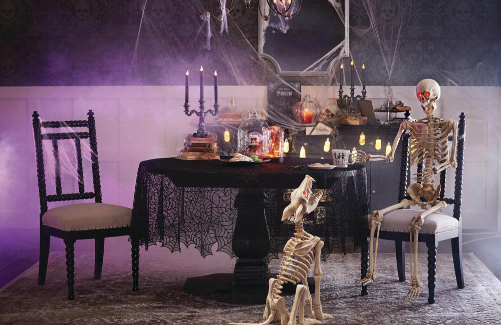 The Best Halloween Decorations Option: 5 ft. Hanging Plastic Posable Skeleton