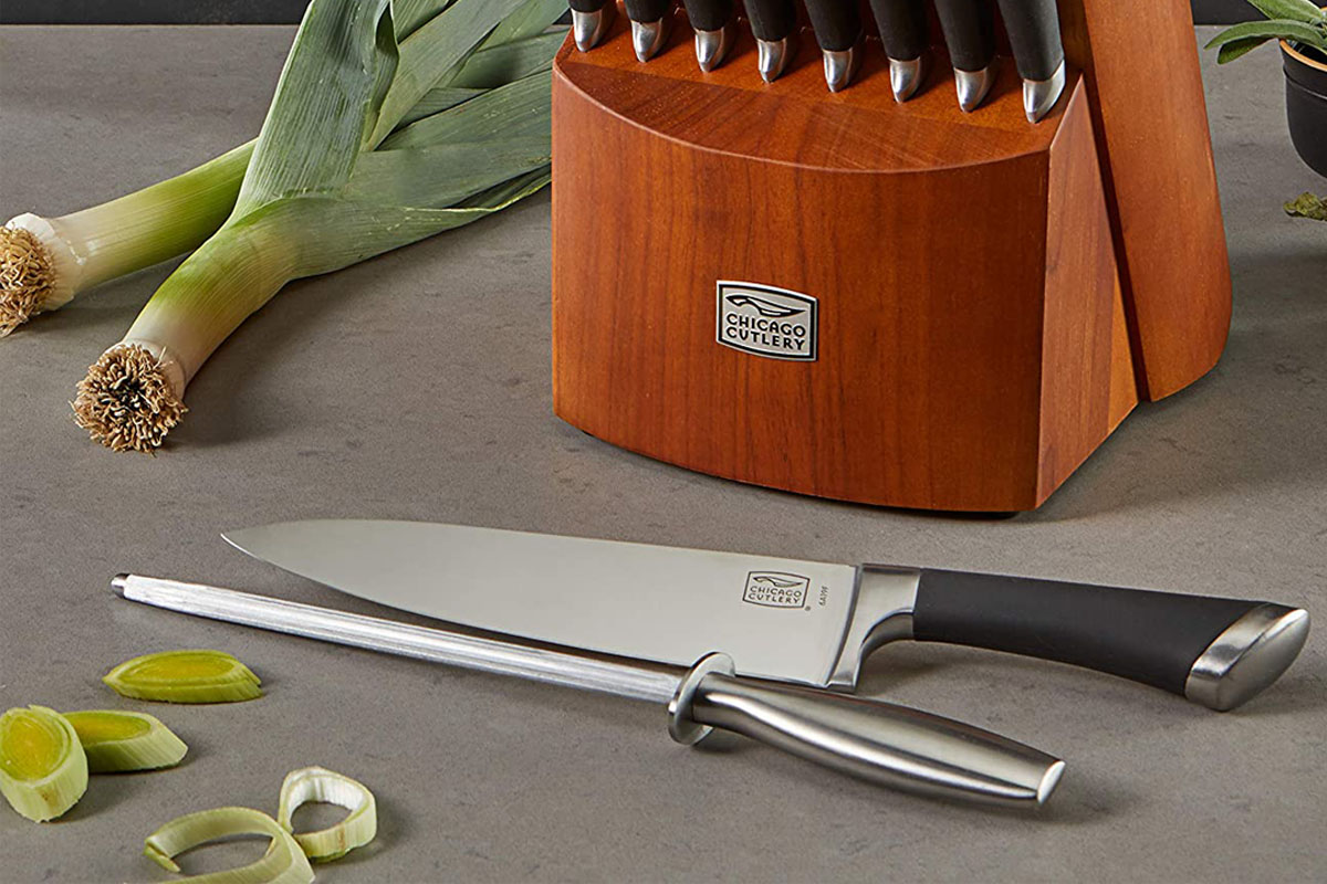 The Best Kitchen Knife Brand Option: Chicago Cutlery