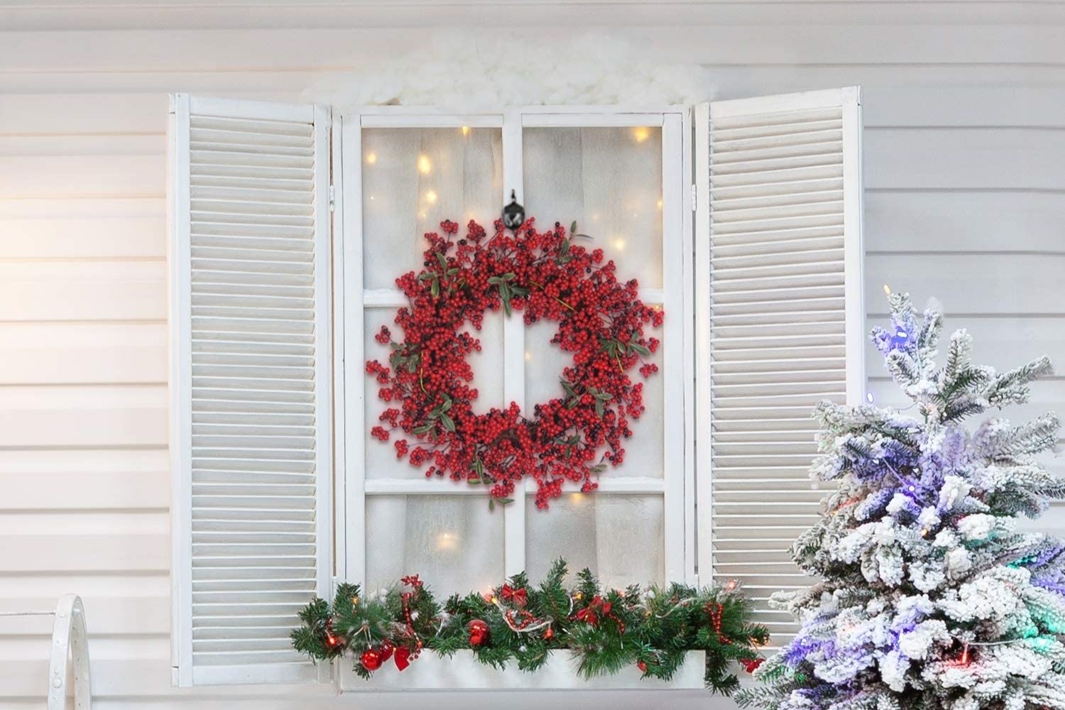 The Best Christmas Wreaths Option: Kenking Red Berries Christmas Wreath for Front Door