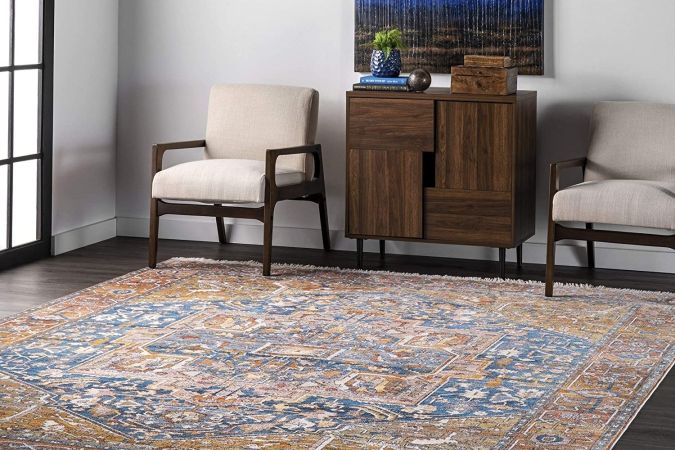The Best Rugs for Dining Rooms