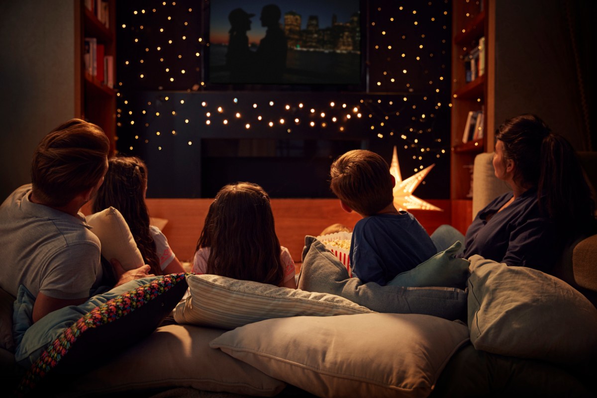 15 Things You Need for the Perfect Movie Night