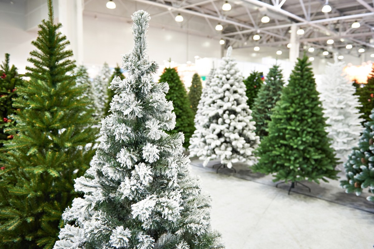 The Best Artificial Christmas Trees on Sale for Black Friday