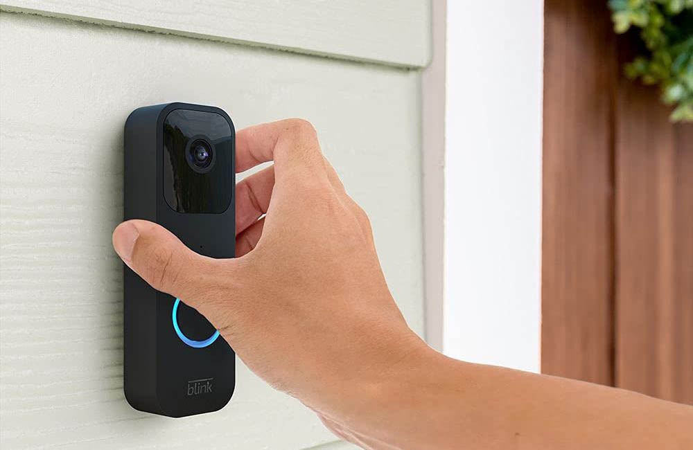 Cyber Monday Amazon Deals Option Blink Video Doorbell + 2 Outdoor Camera System
