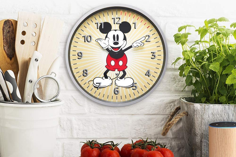 Deals Roundup 11:3: Echo Wall Clock - Disney Mickey Mouse Edition