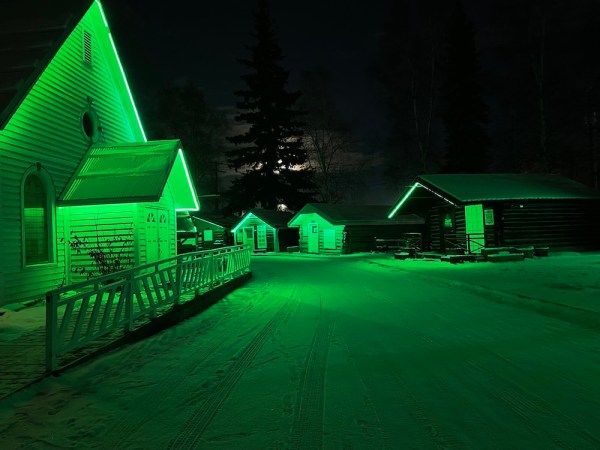 What Does a Green Porch Light Mean?