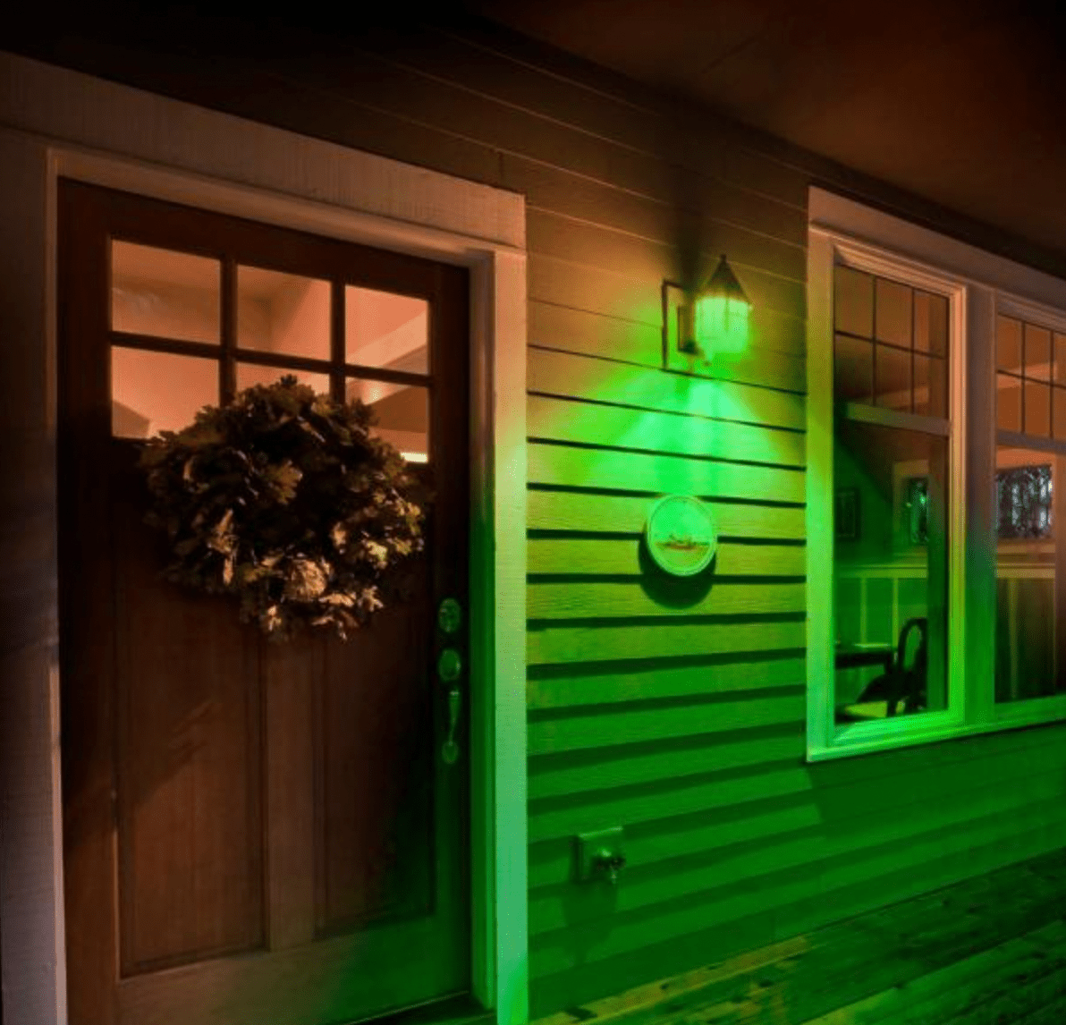 What does a green porch light mean?