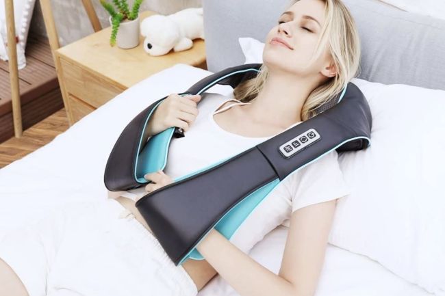 The Gifts for Mechanics Option: Shiatsu Back and Shoulder Neck Massager with Heat