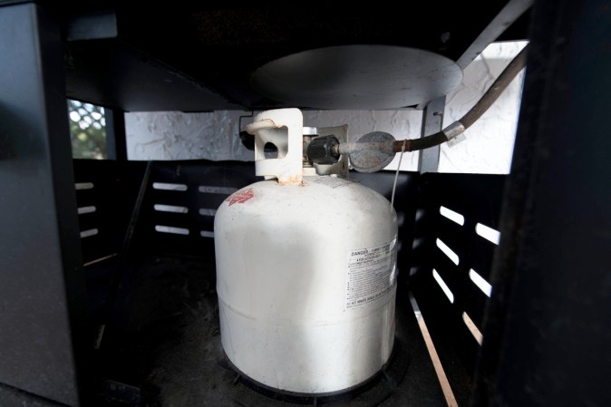 How to Dispose of Propane Tanks the Right Way