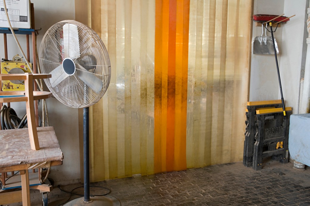 How Long Does It Take for Spray Paint to Dry? Bob Vila