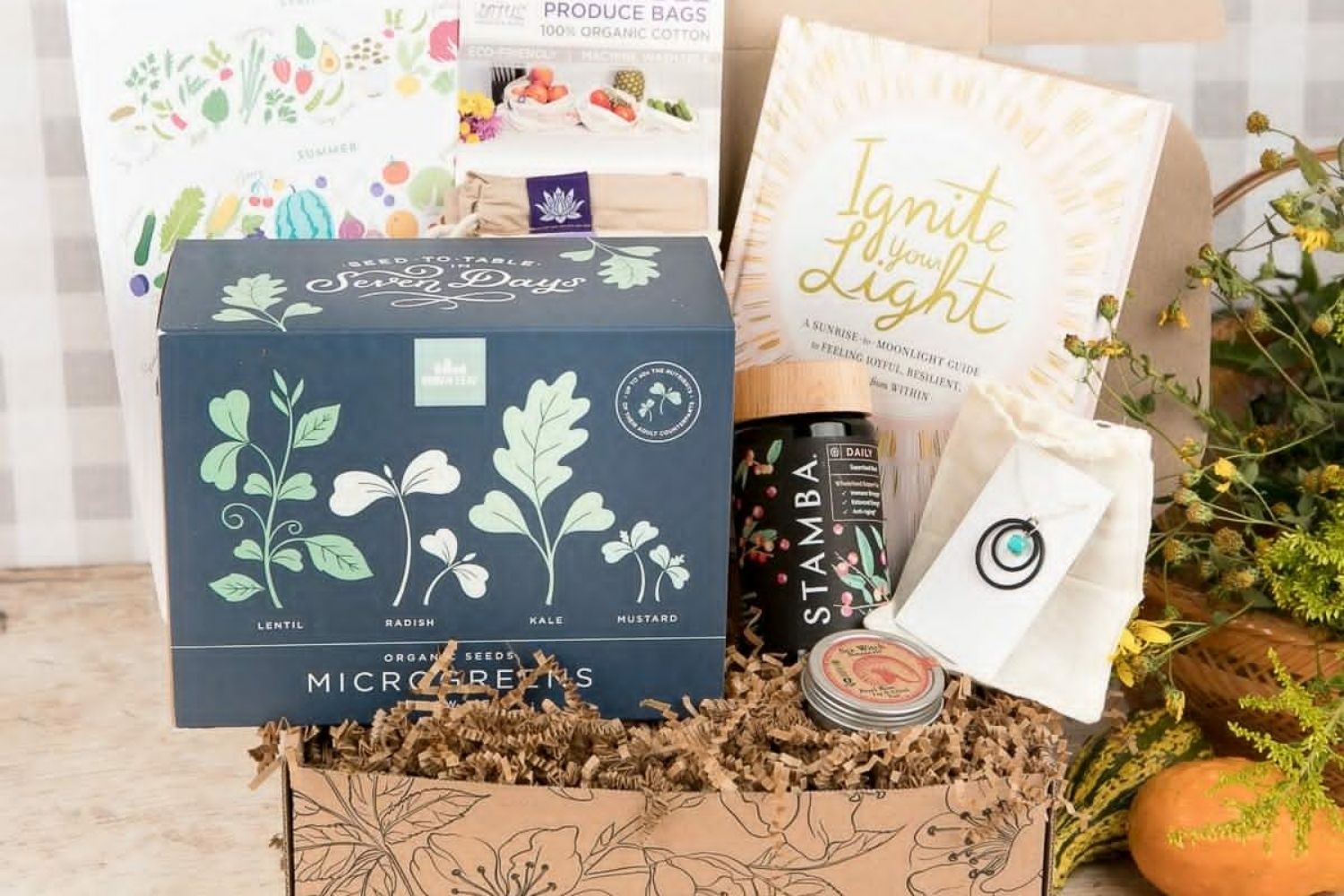 The Best Subscription Gifts Options: Earthlove Gift Box