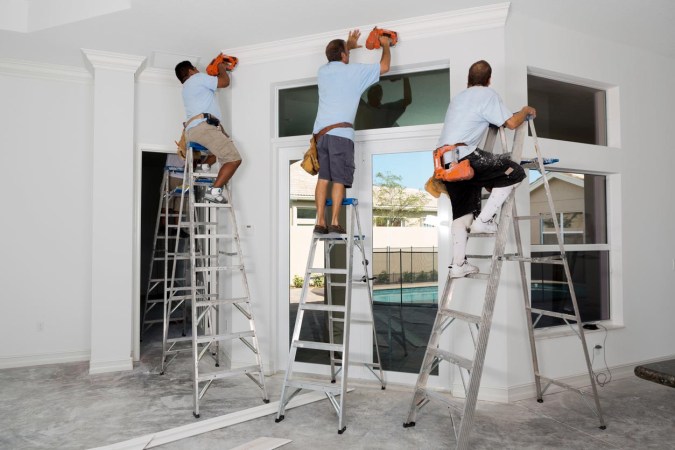 How Much Does It Cost to Install Crown Molding?