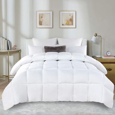 The Best Down Alternative Comforter Option: DOWNCOOL Goose Down Alternative Quilted Comforter
