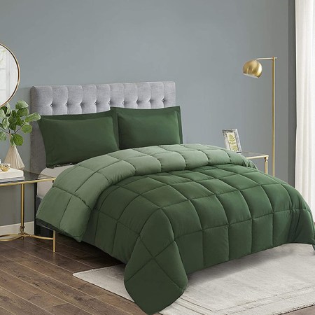 HIG 3pc Green Down Alternative Comforter Set 