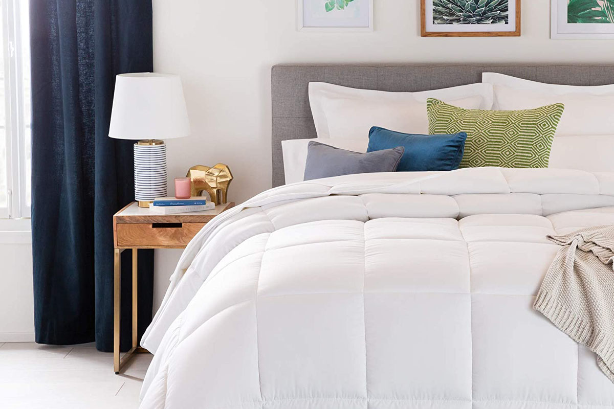 The Best Down Alternative Comforter Options