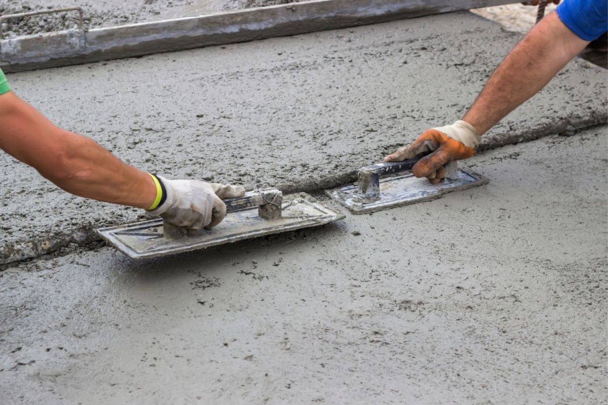 What Is the Cost of Pavers vs Concrete? (2023 Data) Bob Vila
