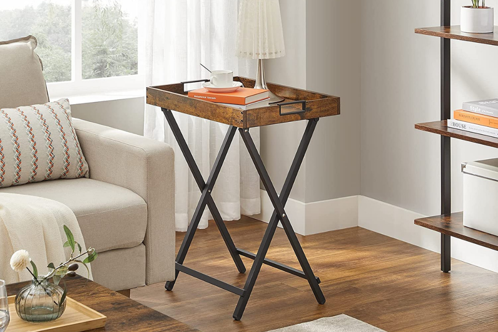 Deals Roundup 2:2 Option: VASAGLE TV Tray Table