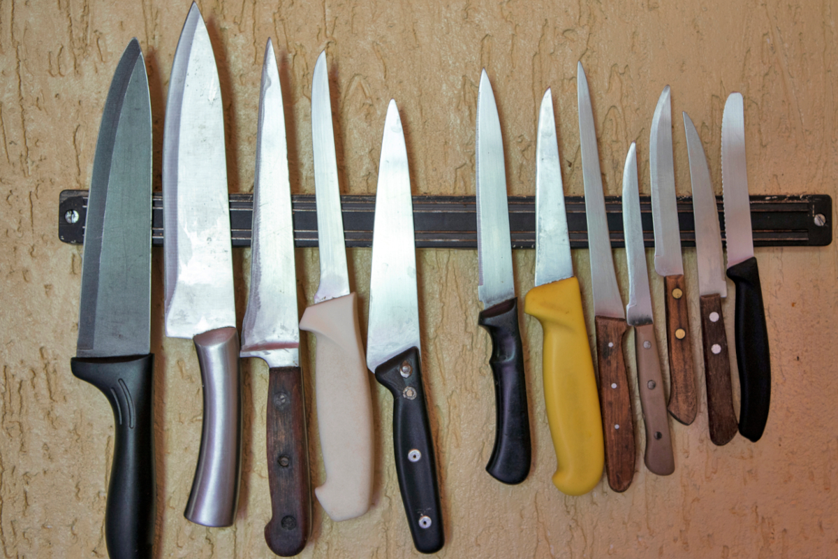 How to Dispose of Knives Safely: 3 Solutions - Bob Vila