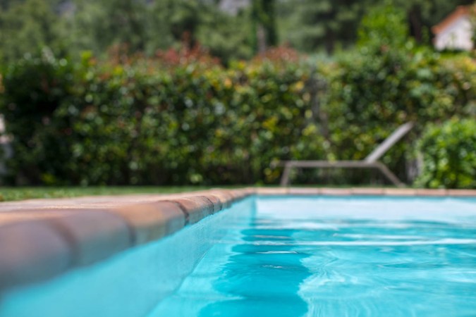 This Unique Swimming Pool Stays Clean Naturally—But It’s Not Maintenance-Free