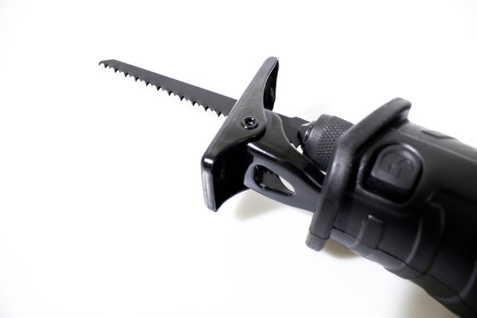 reciprocating saw uses