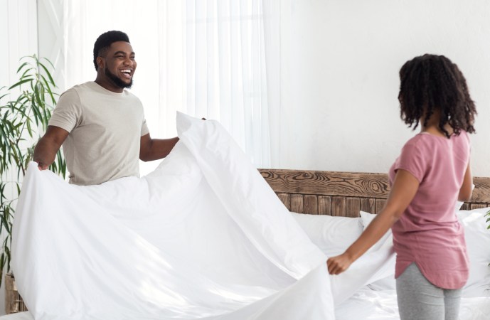 Duvet vs. Comforter: Which is Best for Your Bed?