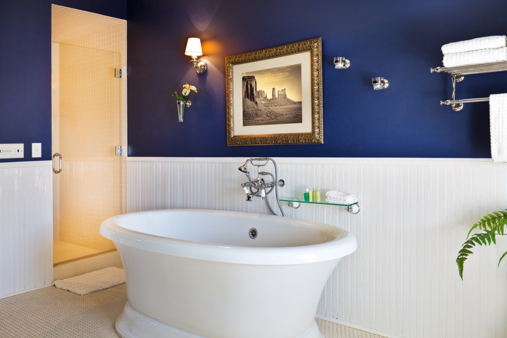 The Best Tub Refinishing Kit Options, Vetted - Top Picks by Bob Vila