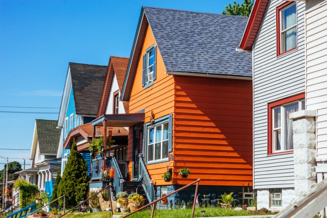 What Is a Pocket Listing in Real Estate? Bob Vila