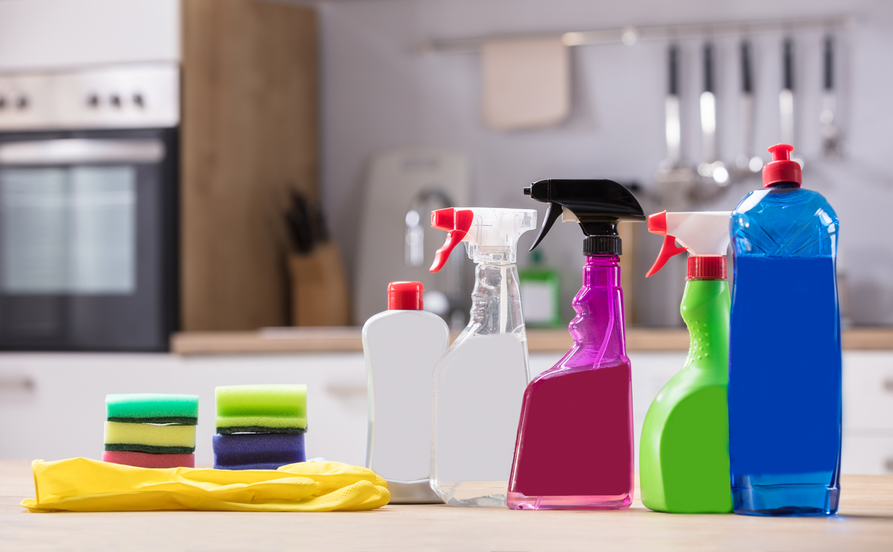 13 Mistakes People Make While Spring Cleaning
