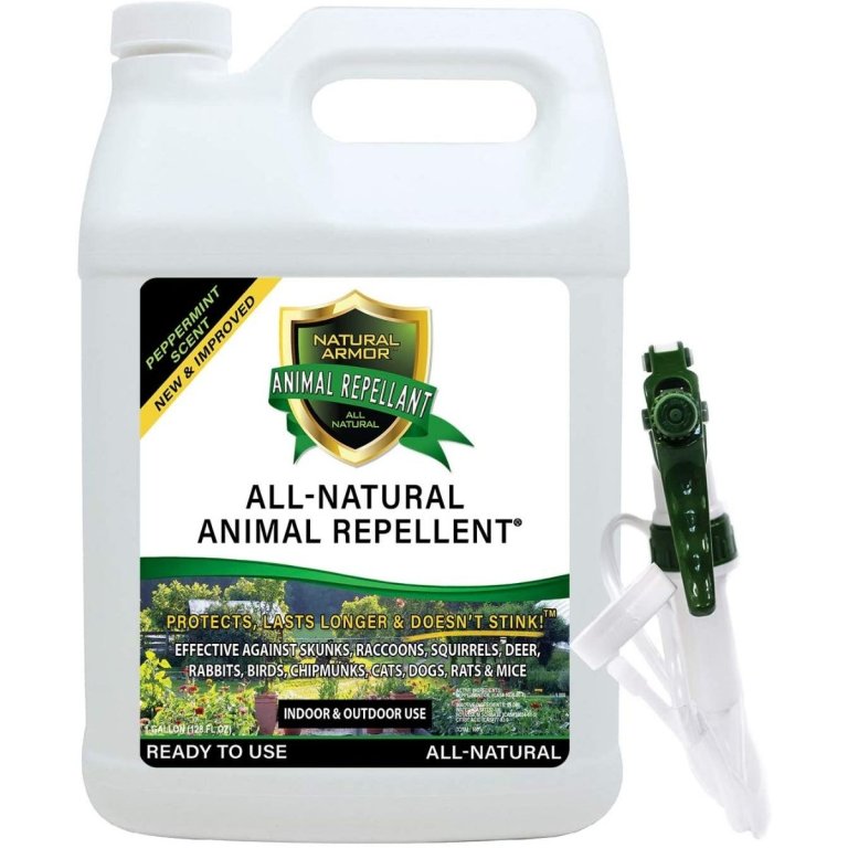  Natural Armor Animal Repellent Peppermint Spray on a white background.