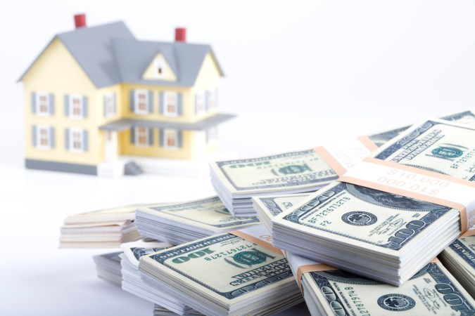 What to Expect When Buying a House with Cash