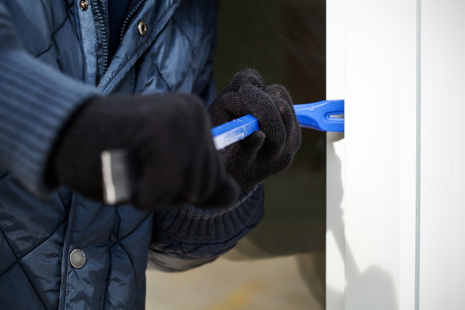 Solved! Does Homeowners Insurance Cover Theft? Bob Vila