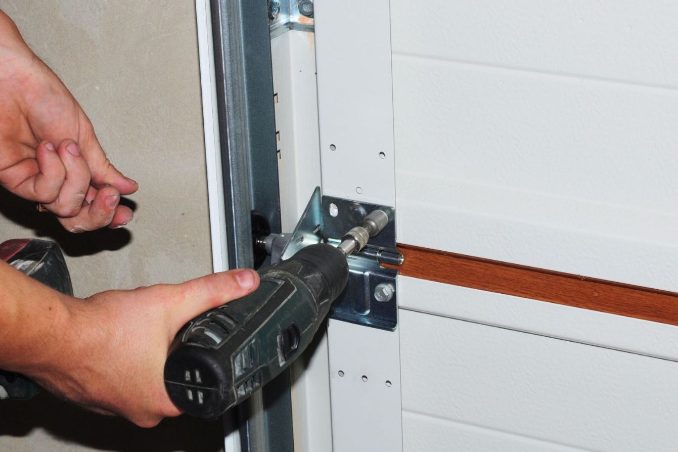 How Much Does Garage Door Repair Cost? - Bob Vila