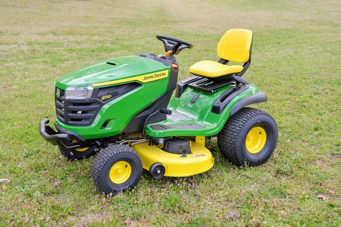 John Deere S130 Review