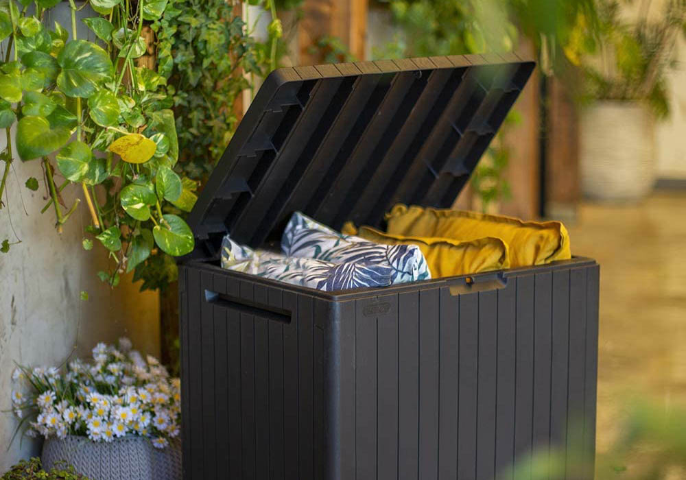 The Best Recycled Plastic Outdoor Furniture Pieces Option: Resin Deck Box