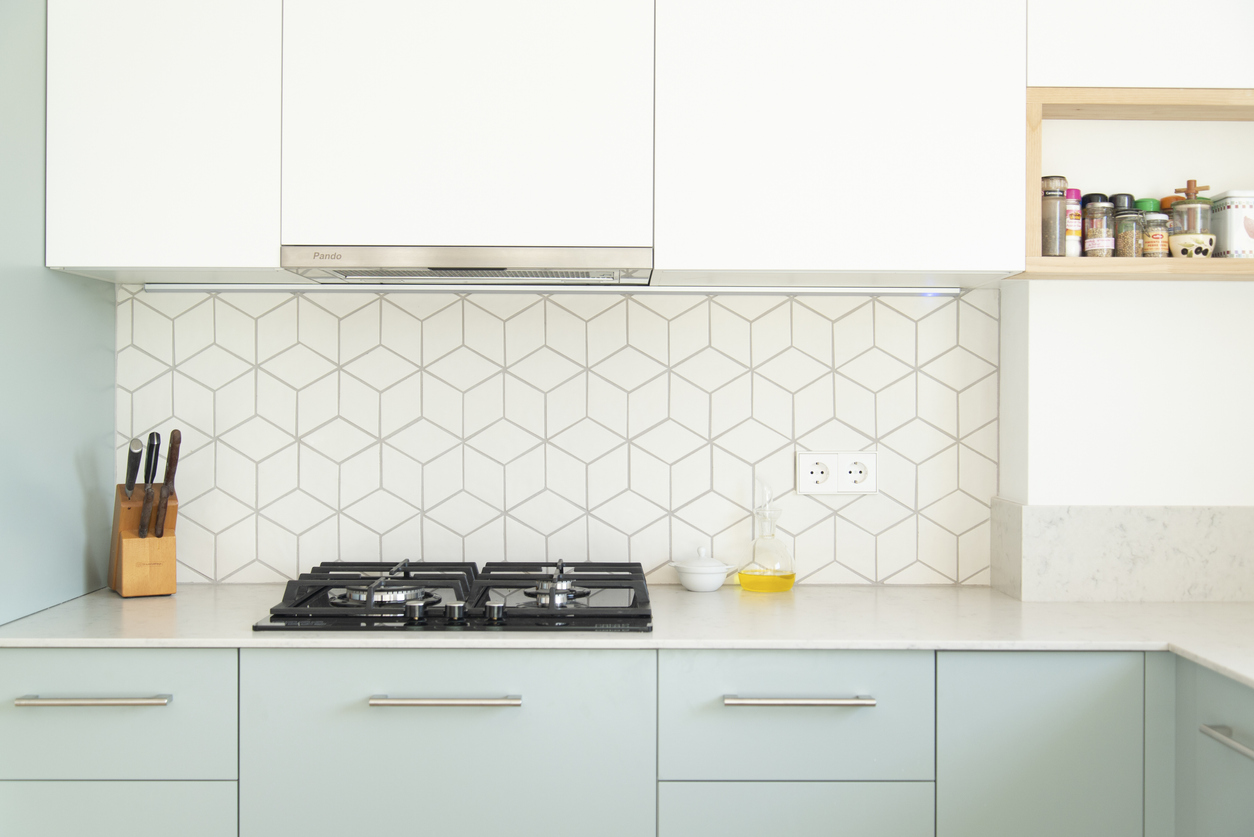 two-tone kitchen cabinets