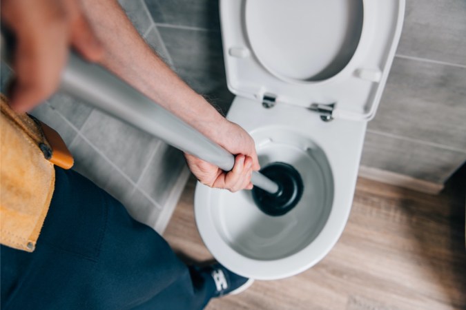 14 Emergency Plumbing Tools All Homeowners Should Have on Hand