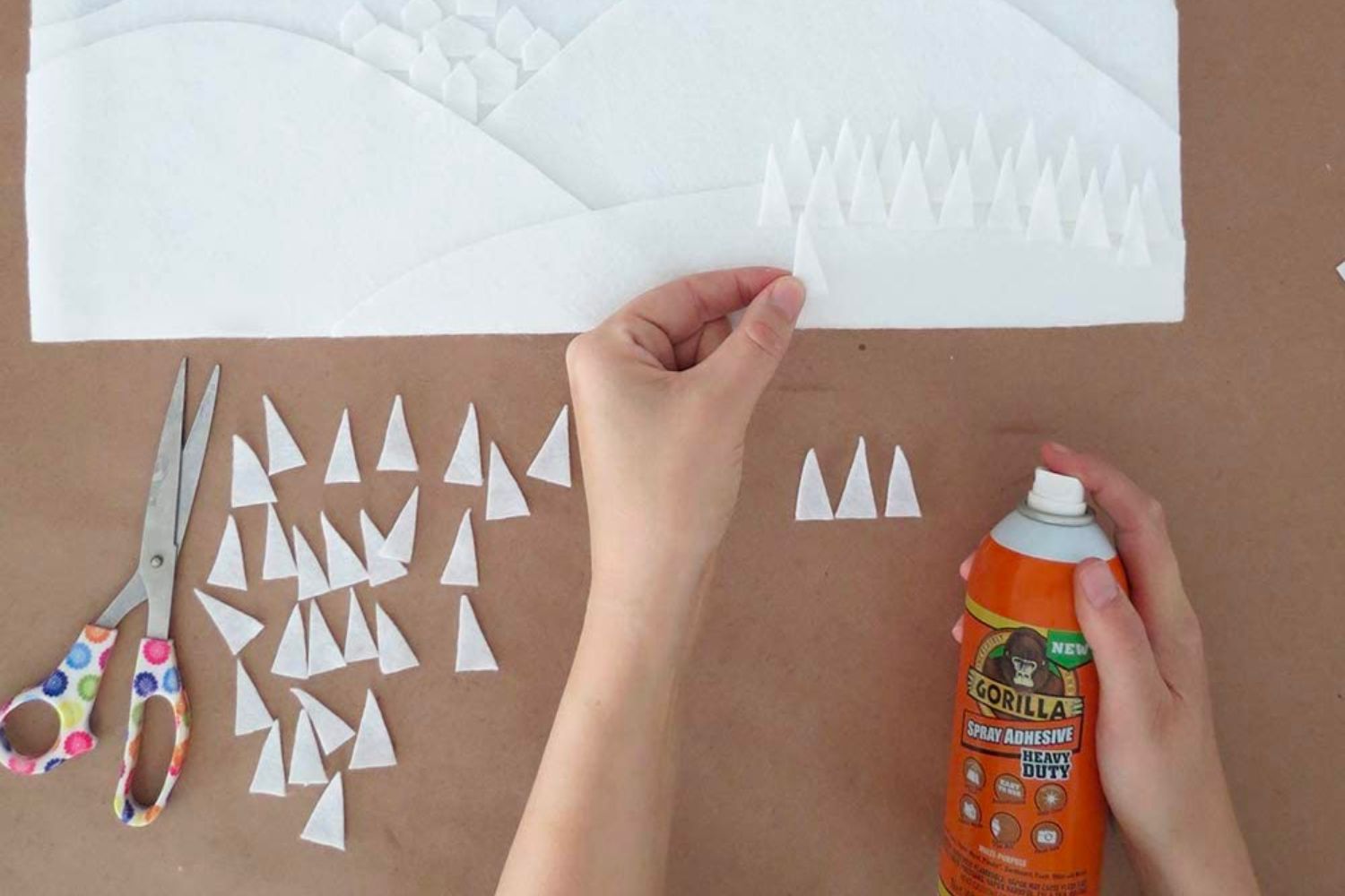 The Best Glues for Cardboard Options